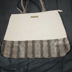 Victoria's Secret NWT Snake Pattern Cloth Tote W/ Passport Holder